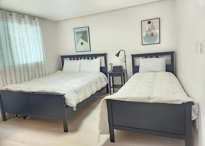 Villa Naturalism Dmc 3br Susaek Stn Hongdae 7min *