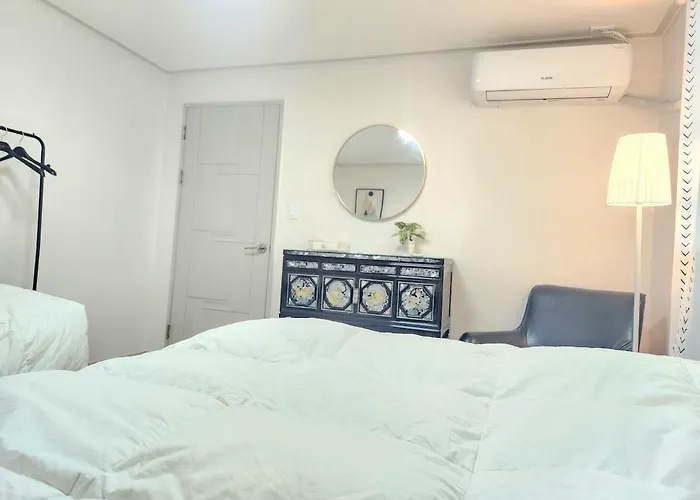 Naturalism Dmc 3br Susaek Stn Hongdae 7min Villa Seoul