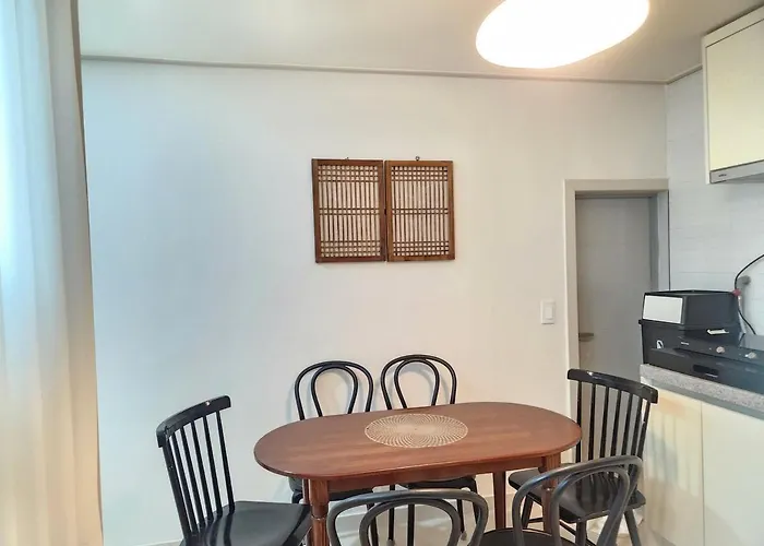Villa Naturalism Dmc 3br Susaek Stn Hongdae 7min Seoul