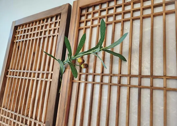 Villa Naturalism Dmc 3br Susaek Stn Hongdae 7min Seoul